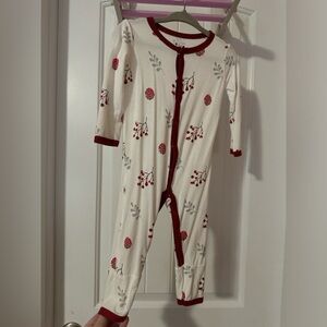 Kyte baby romper in holly berry